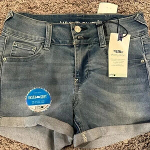 Wall Flower Denim Shorts size 5